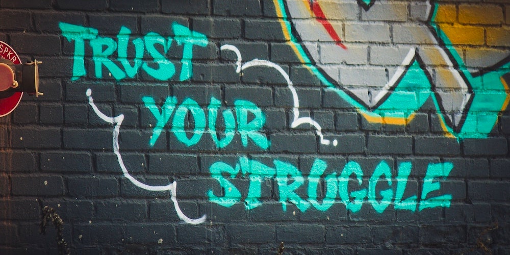 Wall art "Trust Your Struggle"